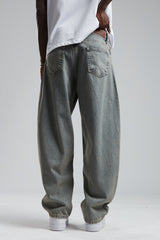 Jeans mit weitem Bein